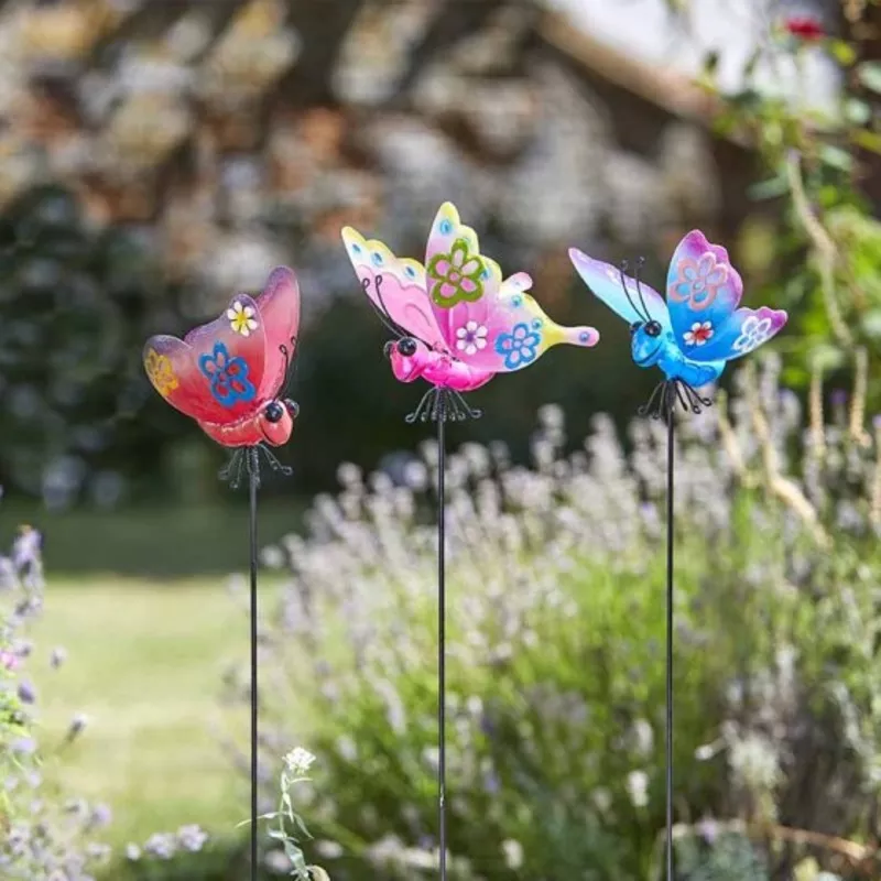 butterfly-barmy-stakes Butterfly Barmy Stakes
