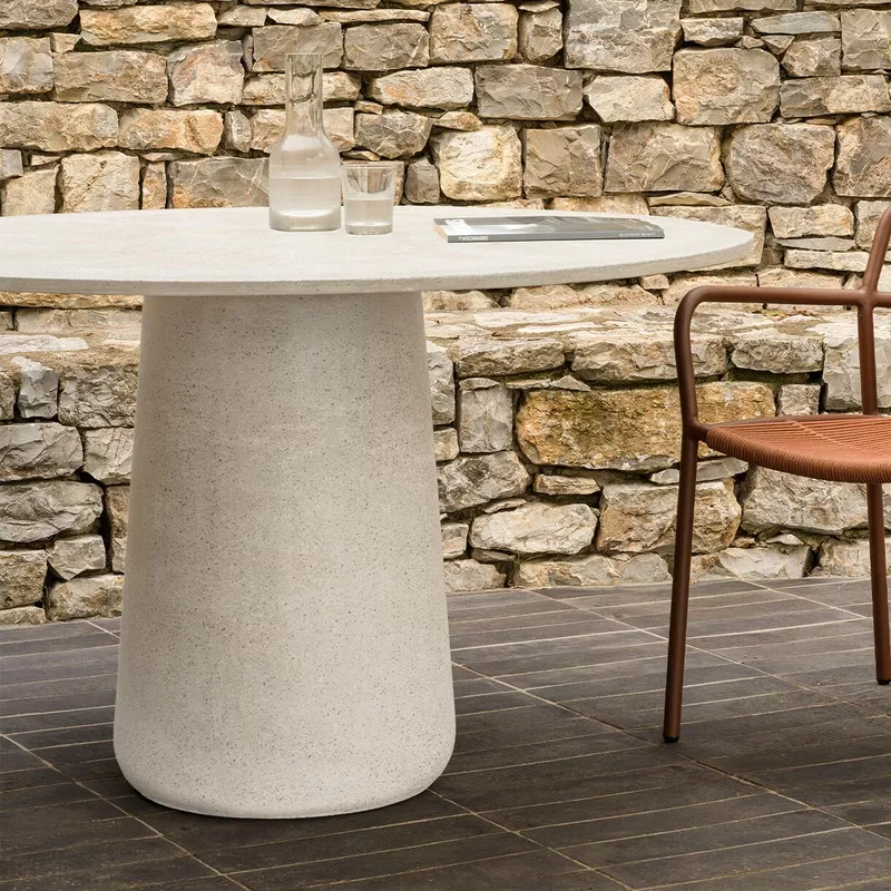 mistral-dining-table Mistral Dining Table