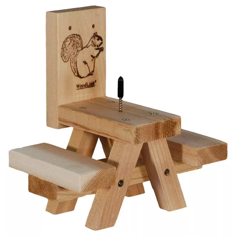 picnic-table-squirrel-feeder Picnic Table Squirrel Feeder
