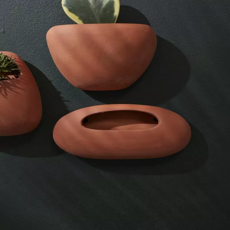 solento-brown-wall-planter Solento Brown Wall Planter